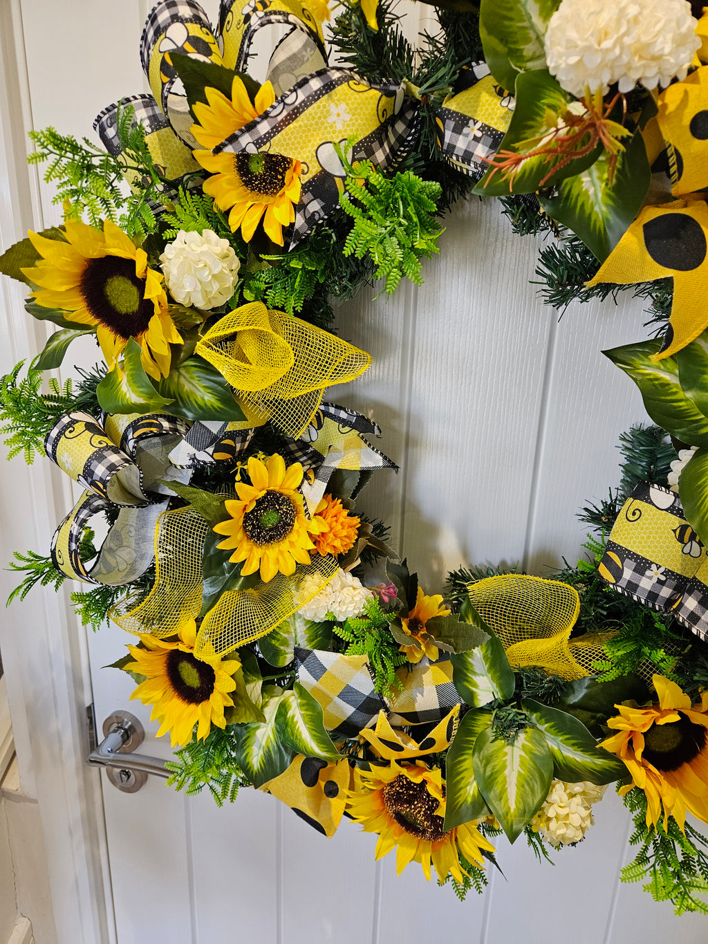 Bright as Anything and Full of Sunshine Energy – A Bold, Feel-Good Wreath That Brings the Colour and Lifts the Whole Street