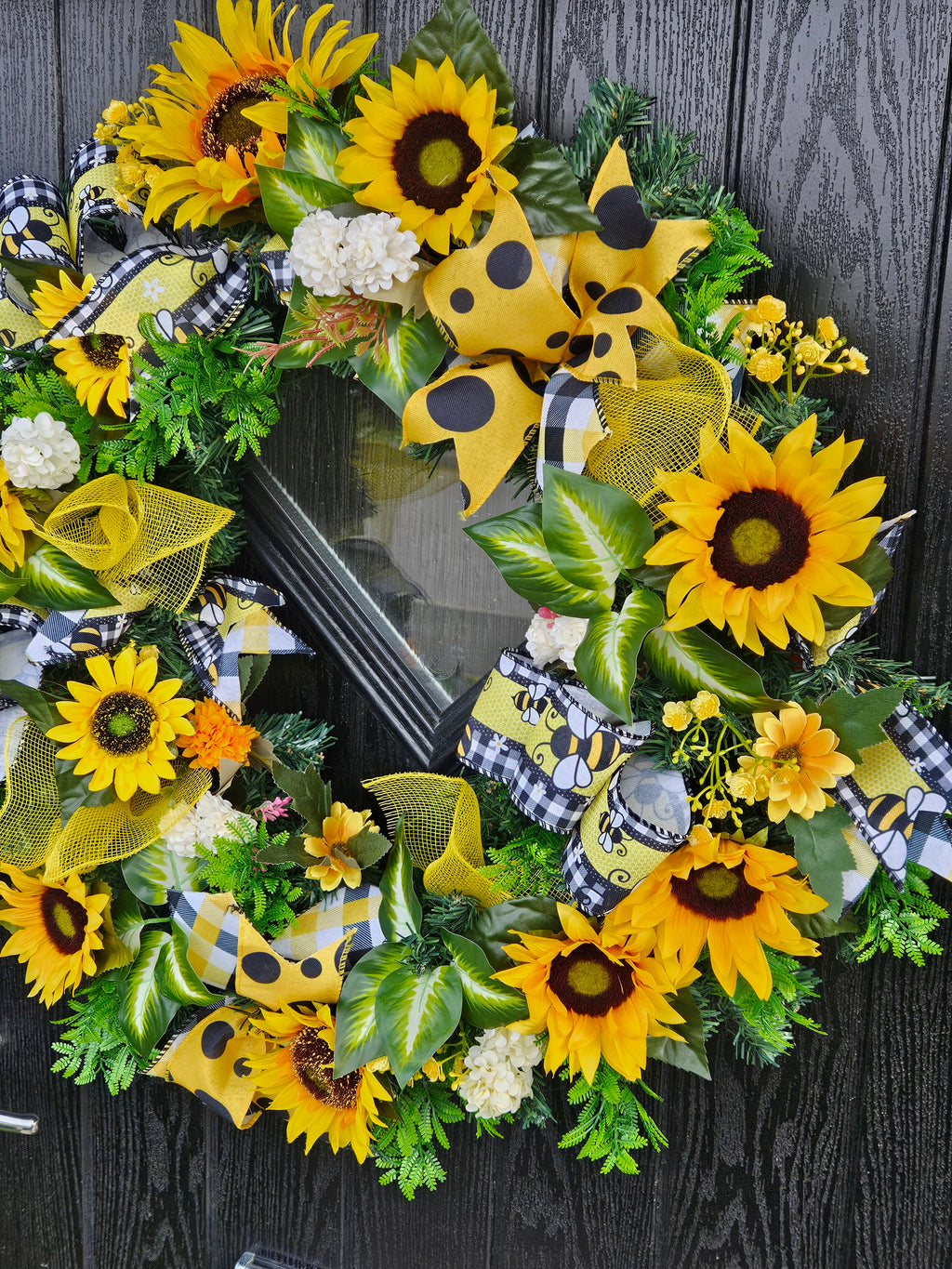Bright as Anything and Full of Sunshine Energy – A Bold, Feel-Good Wreath That Brings the Colour and Lifts the Whole Street