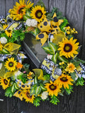 Bright as Anything and Full of Sunshine Energy – A Bold, Feel-Good Wreath That Brings the Colour and Lifts the Whole Street