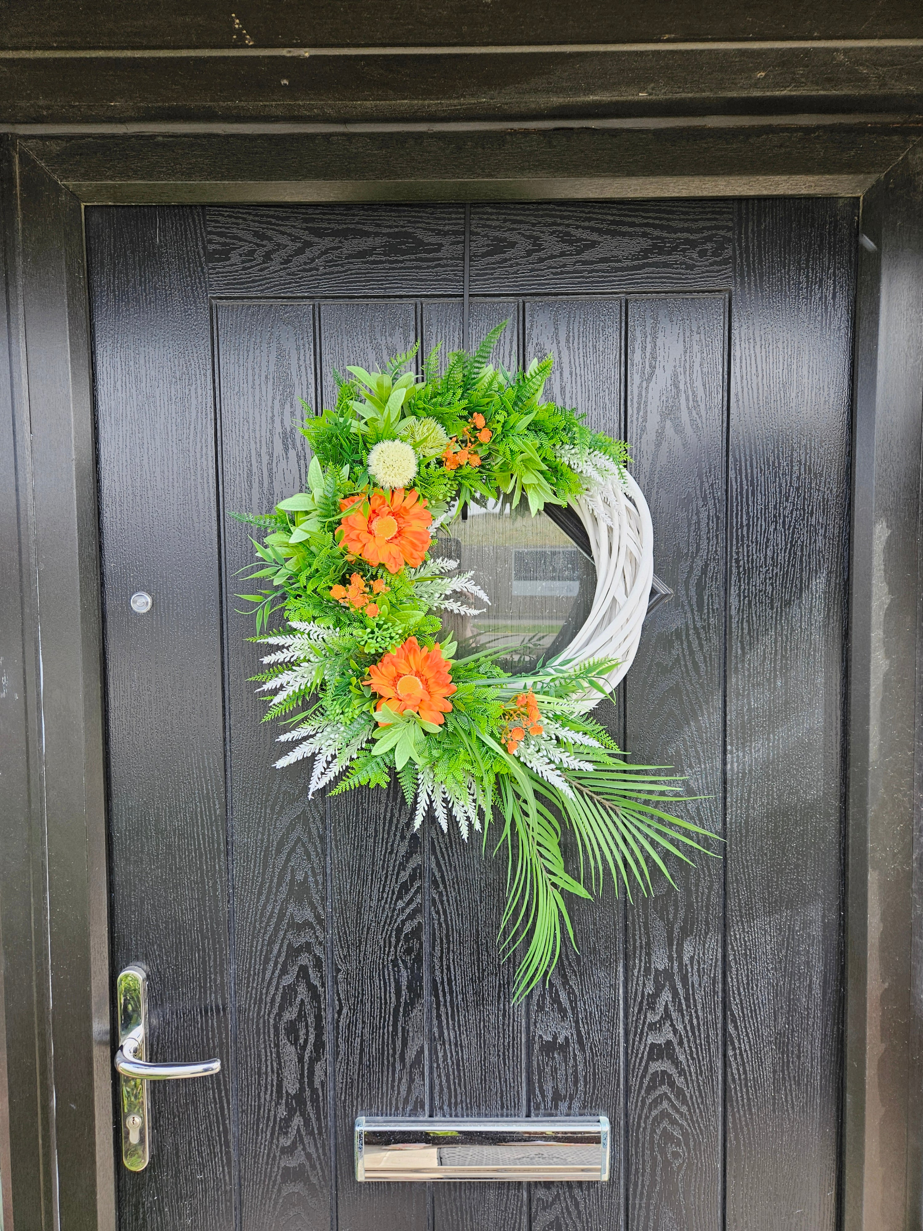 The Proper Orange Pop Wreath - Handcrafted with Vibrant Orange Blooms & Lush Greenery on Natural Wicker Base for Seasonal Home Decor