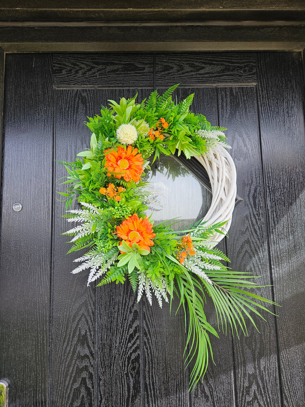 The Proper Orange Pop Wreath - Handcrafted with Vibrant Orange Blooms & Lush Greenery on Natural Wicker Base for Seasonal Home Decor