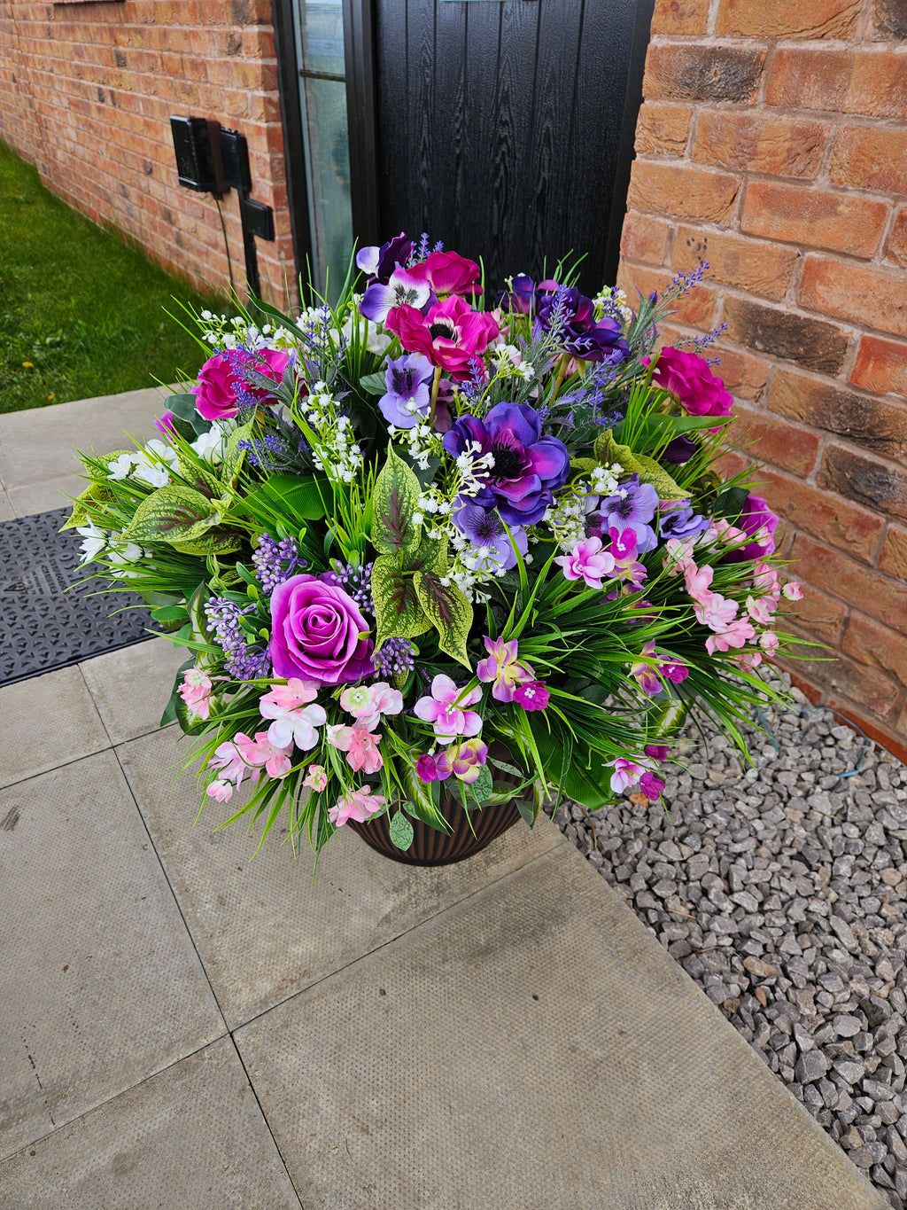 Kerb Appeal Royalty - Purple, Pinks, Decor, this not so little lady has attitude