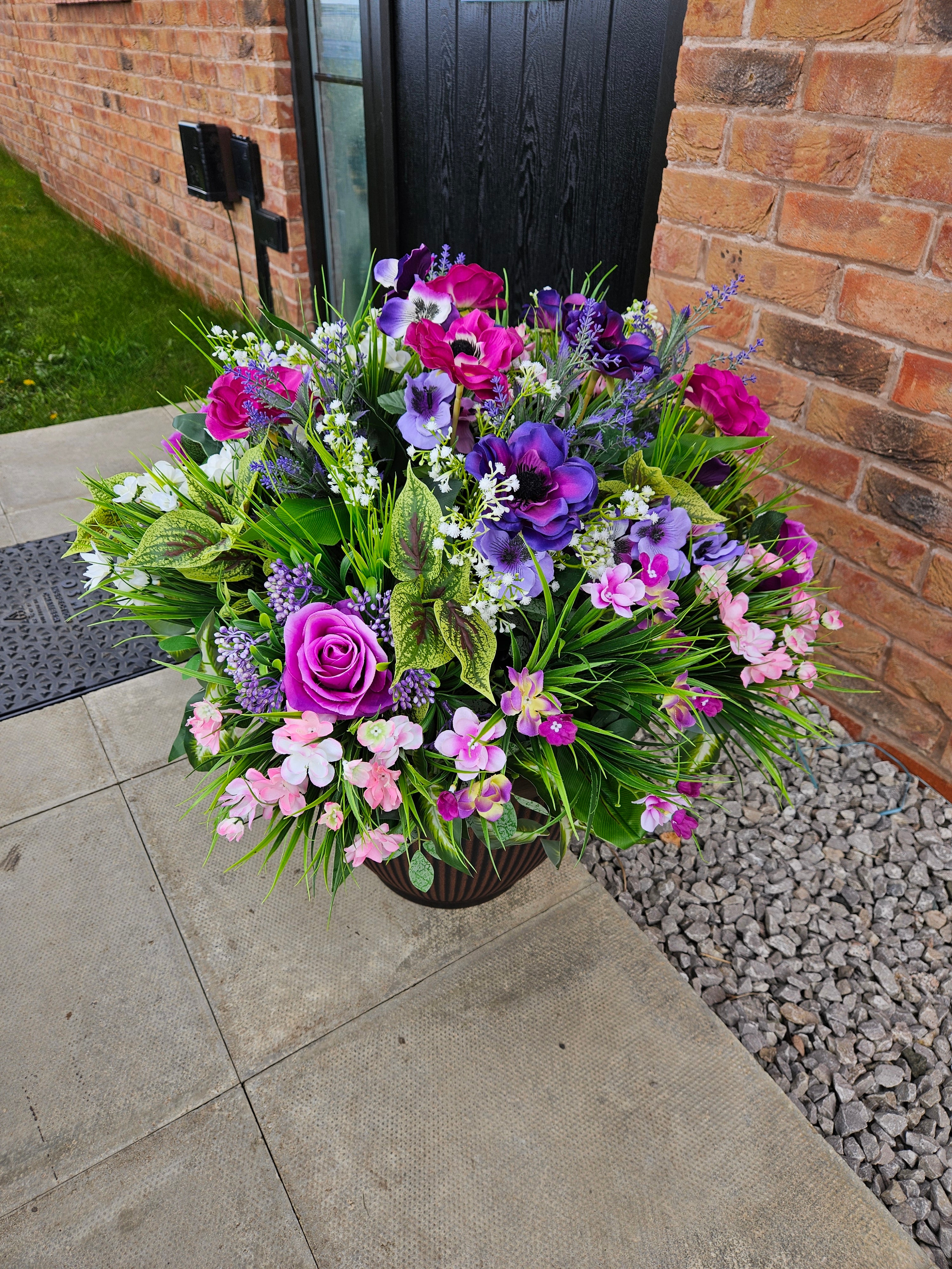 Kerb Appeal Royalty - Purple, Pinks, Decor, this not so little lady has attitude