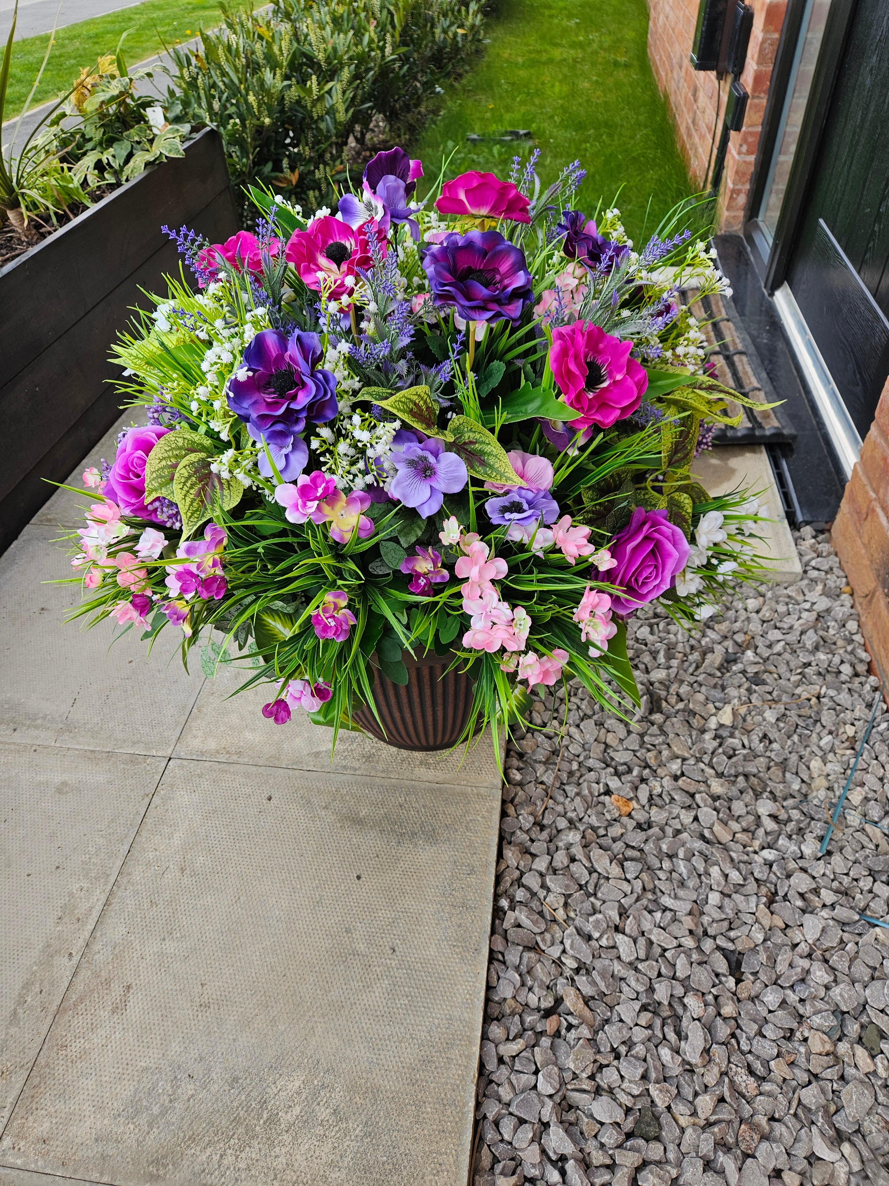 Kerb Appeal Royalty - Purple, Pinks, Decor, this not so little lady has attitude