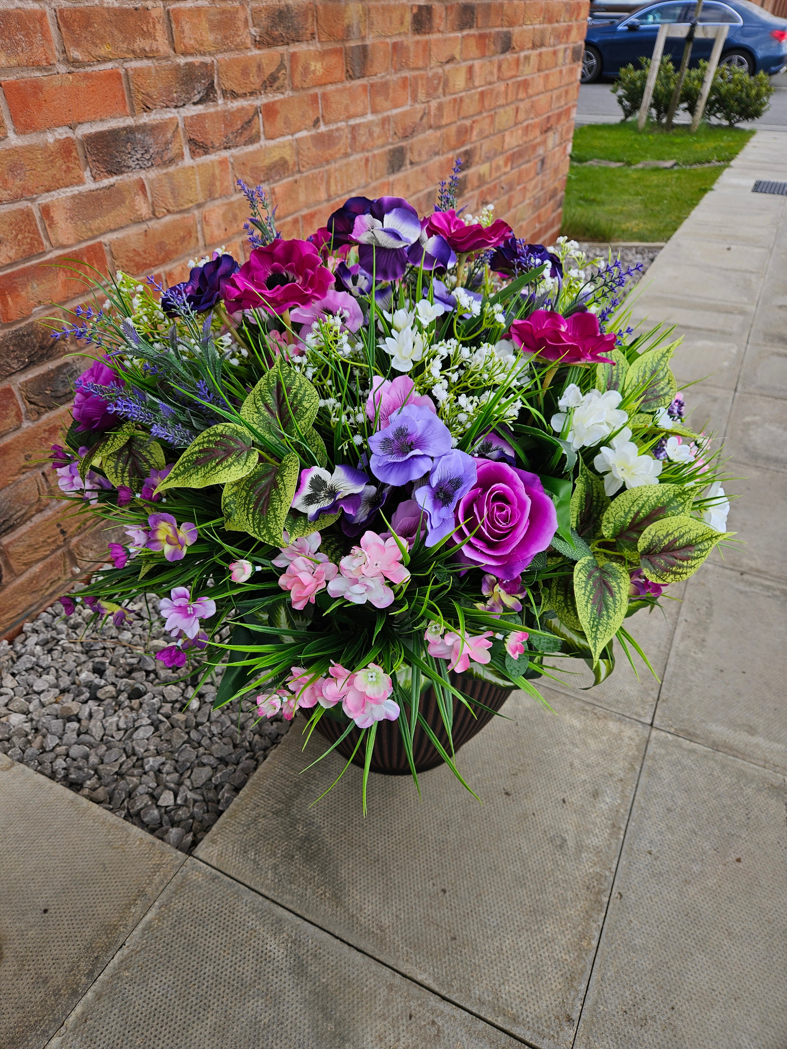 Kerb Appeal Royalty - Purple, Pinks, Decor, this not so little lady has attitude