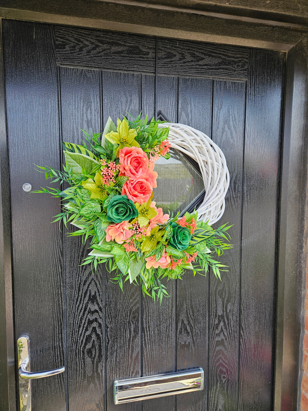 Coral Crush & Emerald Sass Wreath – Bold Floral Statement Door Décor with Vibrant Roses, Lush Greenery and a Fresh, Modern Blooming Proper Twist That Refuses to Be Ignored
