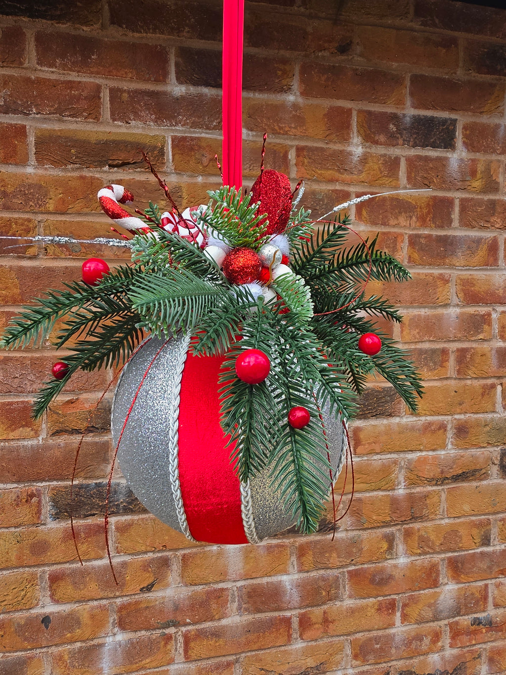 Candy Cane Crush Sister 15cm/20cm Bauble Set