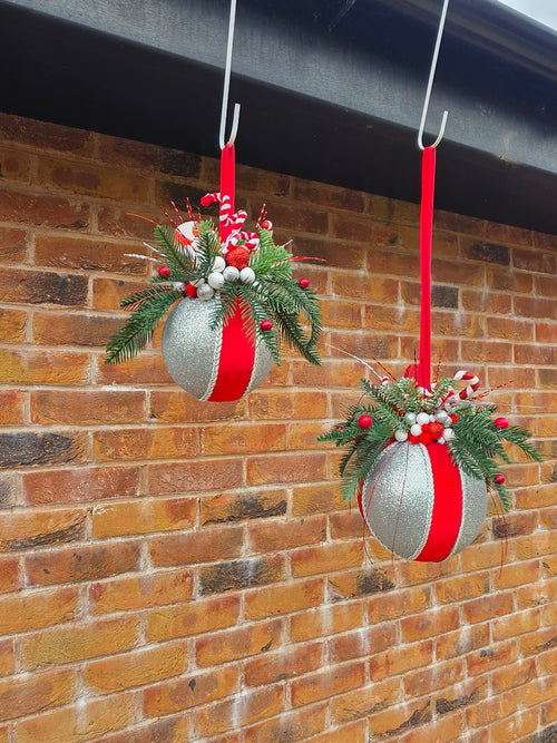 Candy Cane Crush Sister 15cm/20cm Bauble Set